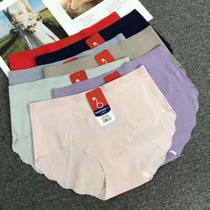 Low Price Mix Inventory Clearance Stock Summer One Piece Traceless Panties Seamless Briefs Women Underwear